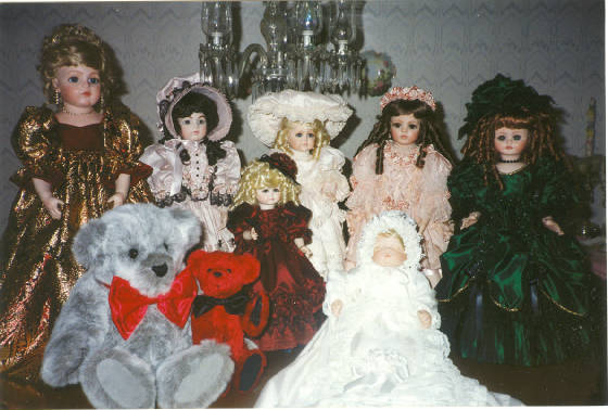 DollsBears.jpg